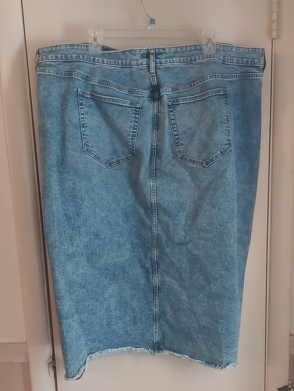 Torrid Blue Denim Midi Split Front Jean Skirt Sz 20 *Runs Bigger - Picture 14 of 15
